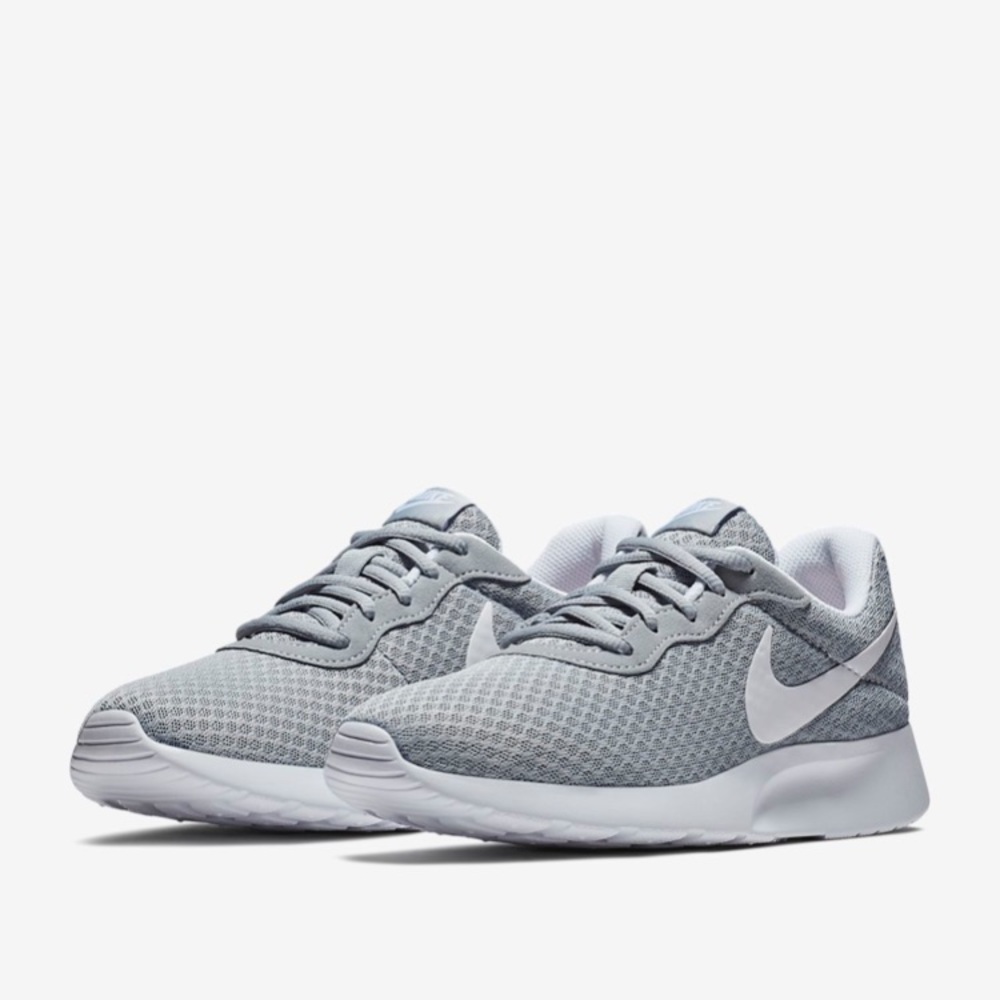 Nike shoes size 7.5